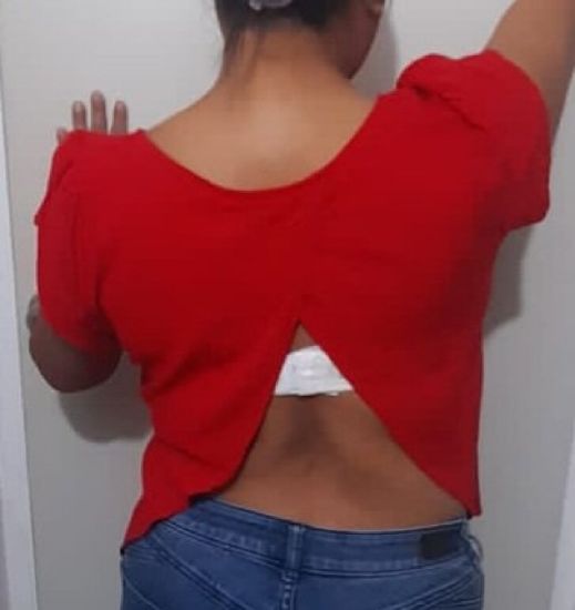Imagen de Blusa roja talla L