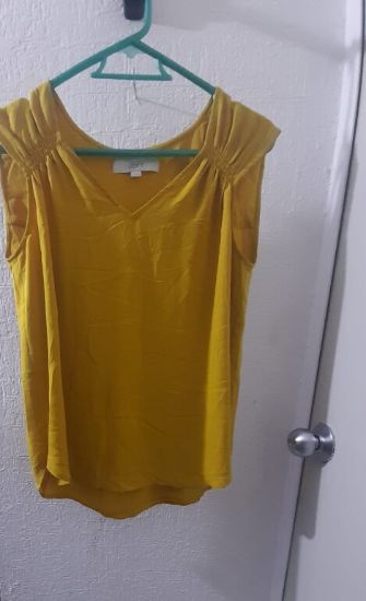 Imagen de Blusa mostaza talla XS