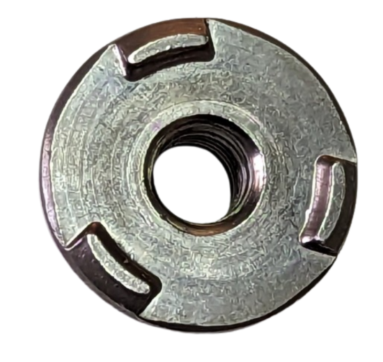 Imagen de Caja con 2000 Tuercas De Soldadura, # de parte N104723, Tipo Hexagonal, M6 1.0 10x7x18.5mm