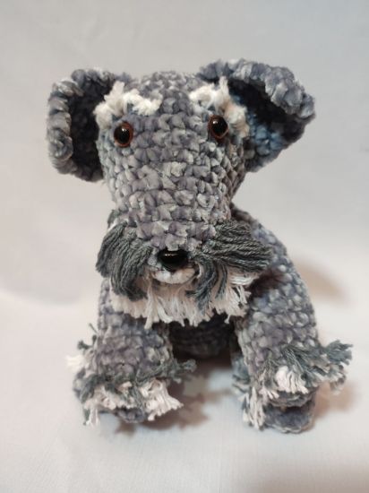 Imagen de Amigurumi Perrito schnauzer tejido a mano