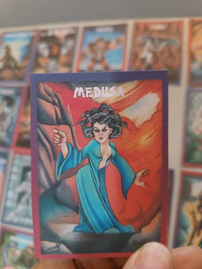 Imagen de Colección completa 97 tarjetas Monstruos de Bolsillo Sonric's 1994 (Reimpresión)