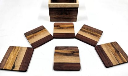 Imagen de Juego de 6 posavasos de maderas Tropicales