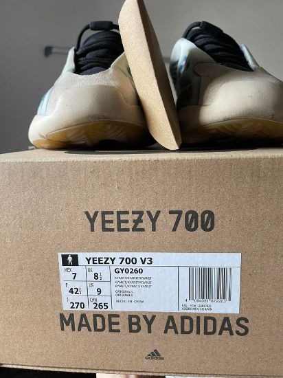 Imagen de adidas Yeezy 700 V3 Kyanite 7mx (9us)
