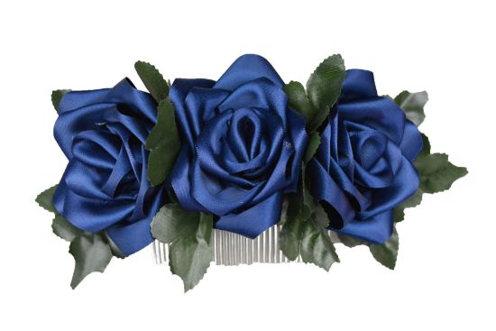 Imagen de tocado  de rosas  en peineta tocado para baile regional o ceremonia 