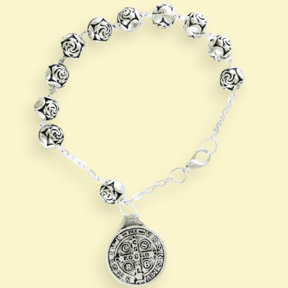 Imagen de Pulsera De San Benito 6mm, Decenario, Recuerdo. 50 Piezas.