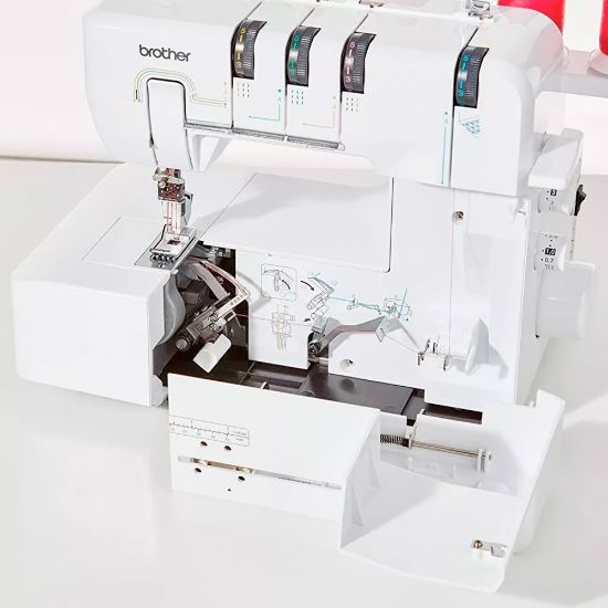 Imagen de Máquina Collaretera Doméstica Brother Cv3440