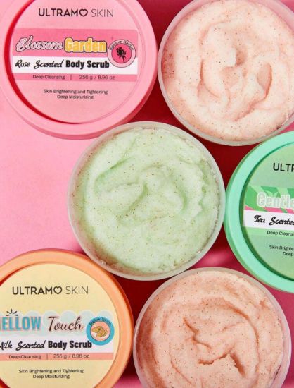 Imagen de Exfoliante Corporal Limpiador y Reafirmante de Piel Ultramo Skin