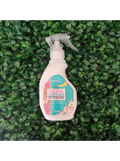 Imagen de Seda Capilar Reparadora de Puntas, Suavizante, Restauradora y da Brillo spray con 250ml.