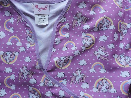 Imagen de Playera casaca P/ Dentista Pediatra Talla 30 Mujer Nueva Unicornios