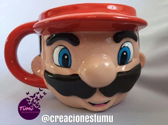 Imagen de Taza cerámica 3D Mario pintada a mano