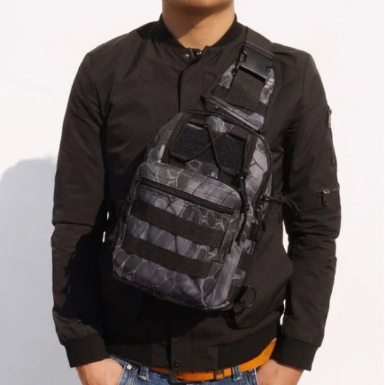 Imagen de Multiusos Pechera Mochila Táctica Militar Bandolera Cruzada Mochila bolsa cartera moto autos negro