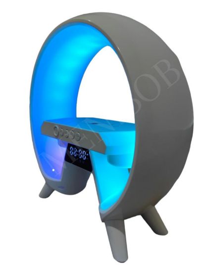 Imagen de Bocina Lampara RBG Luz Led reloj Decorativo Cargador en Forma de G inalámbrico 3 en 1 