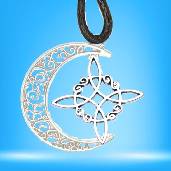 Imagen de 1 Dije Nudo de Bruja Z 30x30mm CURADO y Para USO RUDO en Luna Color Plata 41X31cmm Collar 45+5cm Largo  LOPI/$