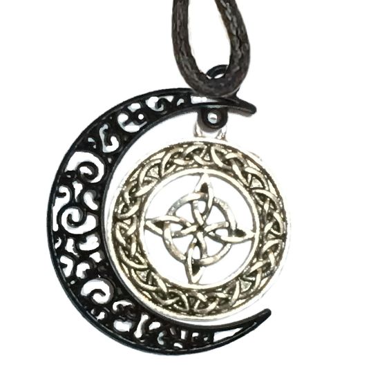 Imagen de 1 Dije Nudo de Bruja R 25x25mm CURADO y Para USO RUDO en Luna Color Negro 41X31cmm Collar 45+5cm Largo  LOPI/$