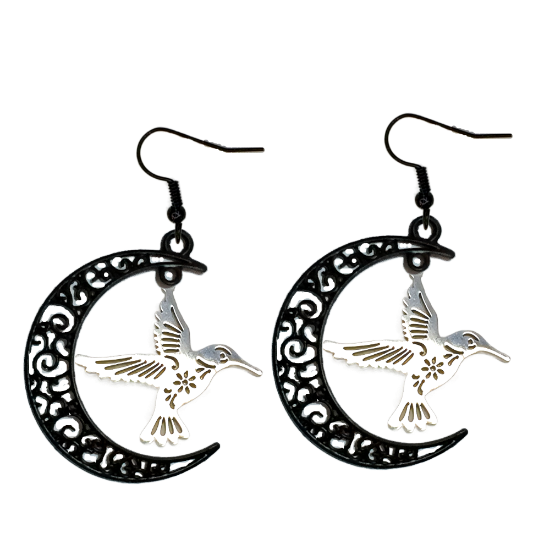 Imagen de 1 Par de Aretes Hermoso Colibri M2 Grande 40x35mm Acero Color Plata  En Luna Negra Alta Durabilidad Simbolo de Gran Amor LOPI/$
