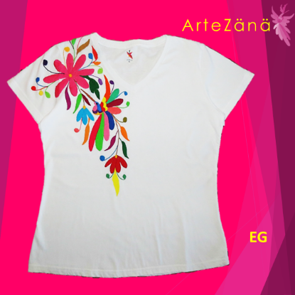 Imagen de Playera EG con bordado de tenangos