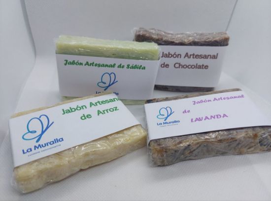 Imagen de Jabón artesanal de Árnica La Muralla 100 grs aprox.