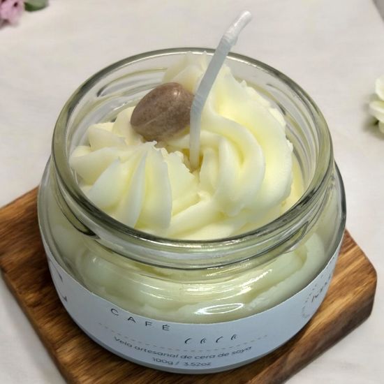 Imagen de Vela Artesanal y Aromática – Café y Coco 100g