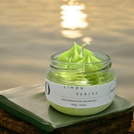 Imagen de Vela Artesanal y Aromática – Limón y Romero 100g