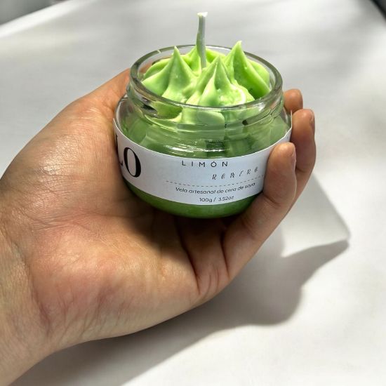 Imagen de Vela Artesanal y Aromática – Limón y Romero 100g