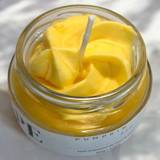 Imagen de Vela Artesanal y Aromática – Pumpkin Pie 100g