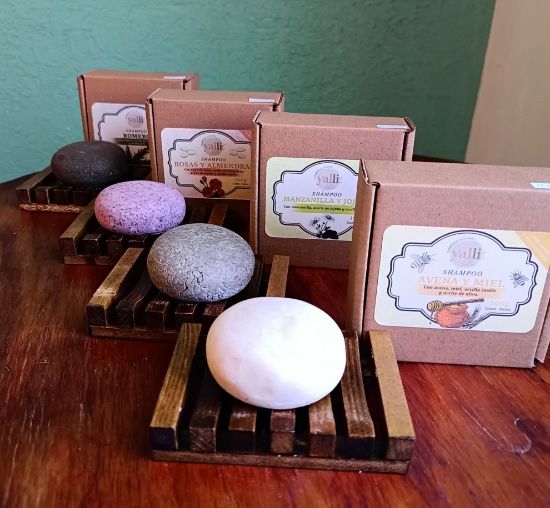 Imagen de Shampoo Sólido de Rosas y Almendras | Alya