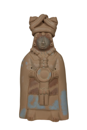 Imagen de Figurilla mujer con tocado y pectoral