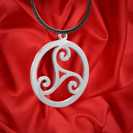 Imagen de 1 Dije o Anillo o Brazalete de Trisquel / Triskel Poderoso Talismán Amuleto Protector en Collar o Llavero o Anillo (+ de 12 Modelos a Escoger) x1-8p